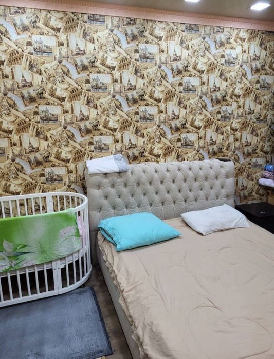 Продаётся 2х комнатная Ойбек