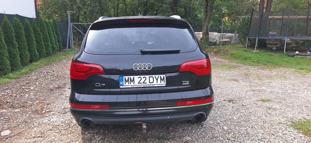 Audi Q7 3.0TDI S-Line 2011 7 locuri