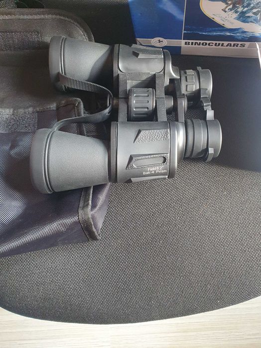 Vand binoclu profesional 10x50