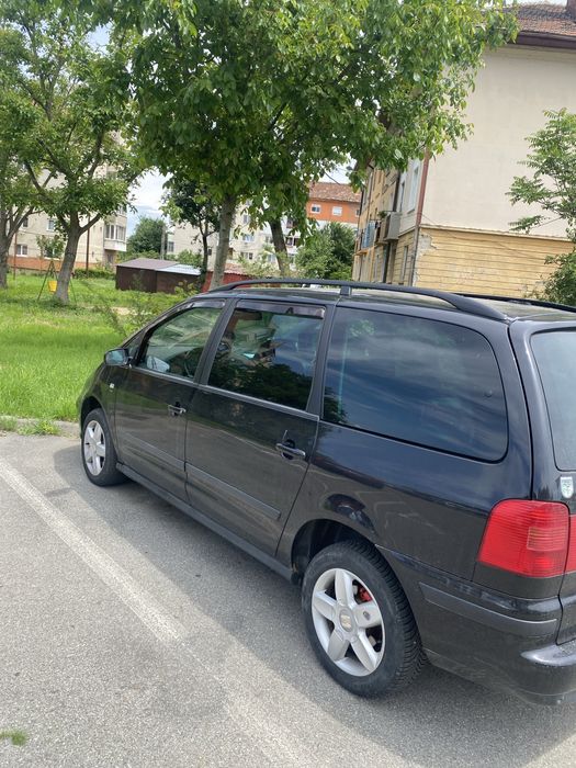 Vand sau schimb Seat alhambra an 2007 2.0 diesel