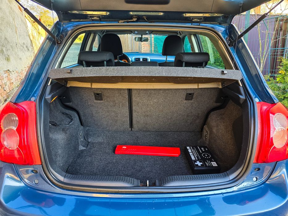 Toyota Auris 2007 diesel 1400cmc ff buna recent adusa