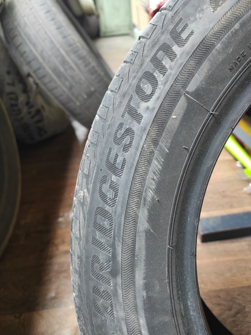 Продам  резину bridgestone