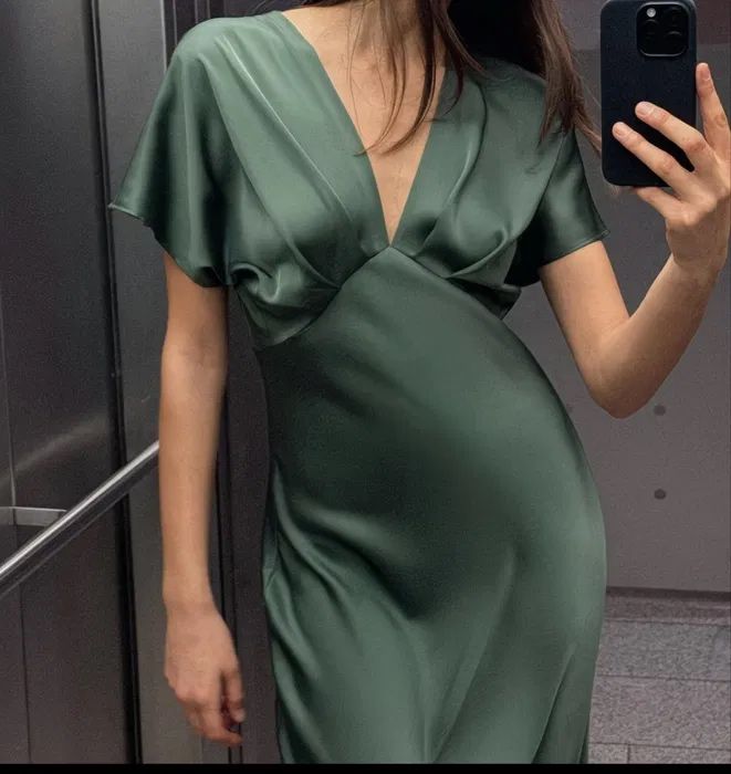 Продам Платье Zara