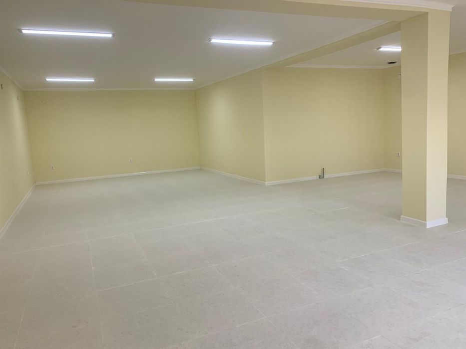 Сдам  под продуктовый магазин