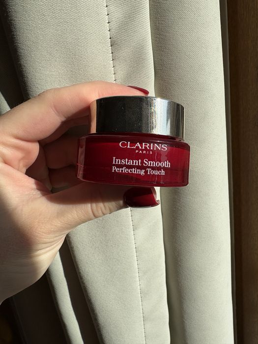 База за лице Clarins