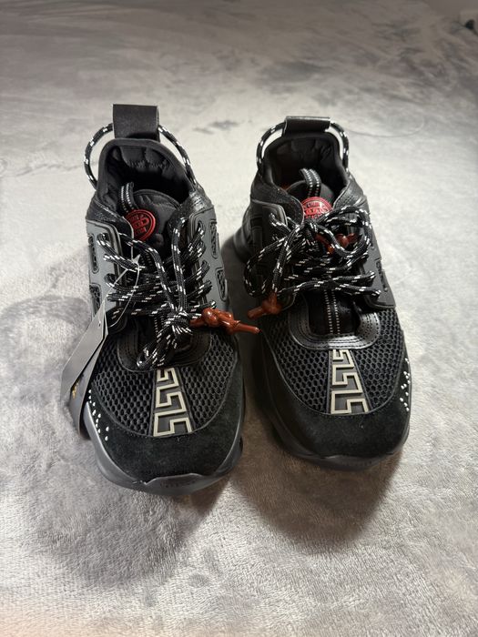 Versace Chain Reaction