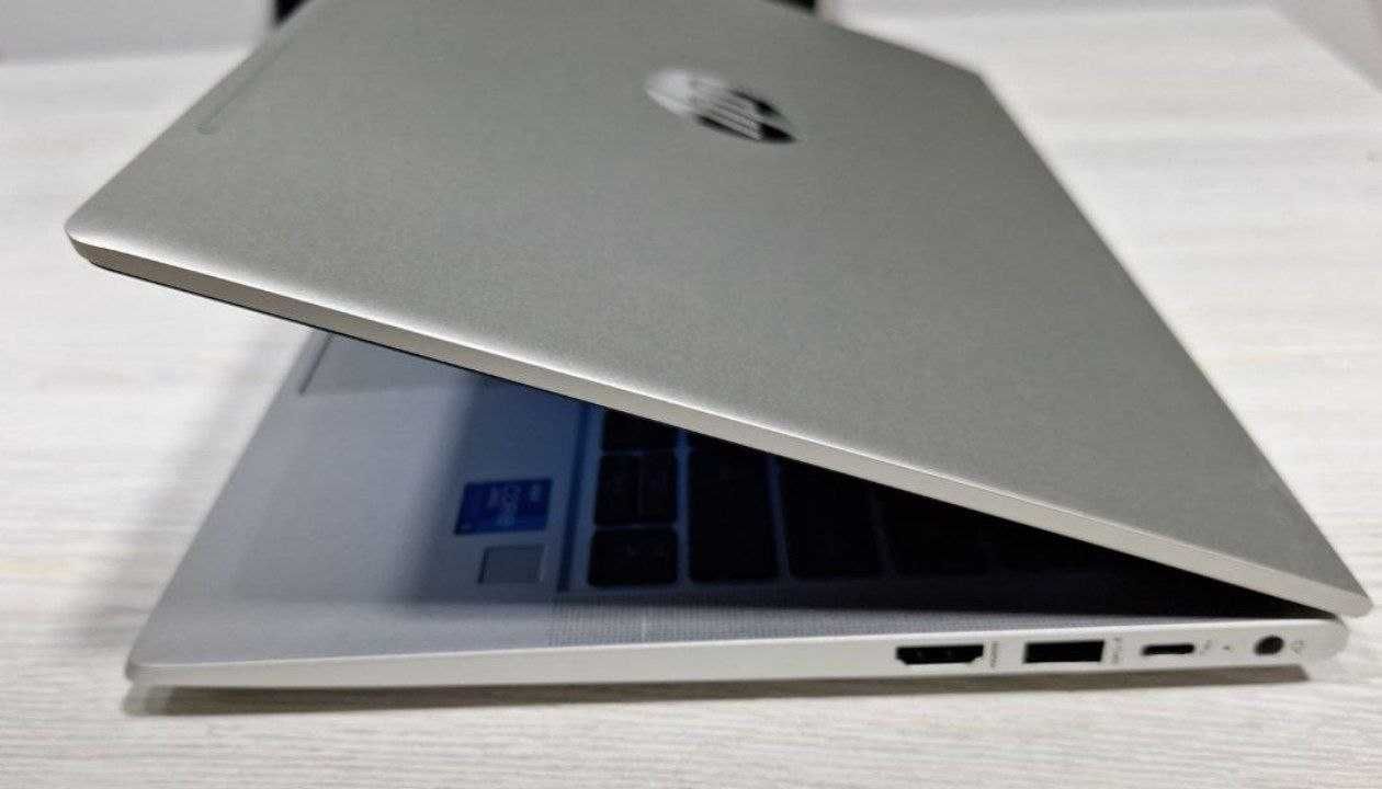 Hp ProBook 630 G8 13.5 IPS FullHD Sensor Core i5 1145G7 16GB/256GB SSD