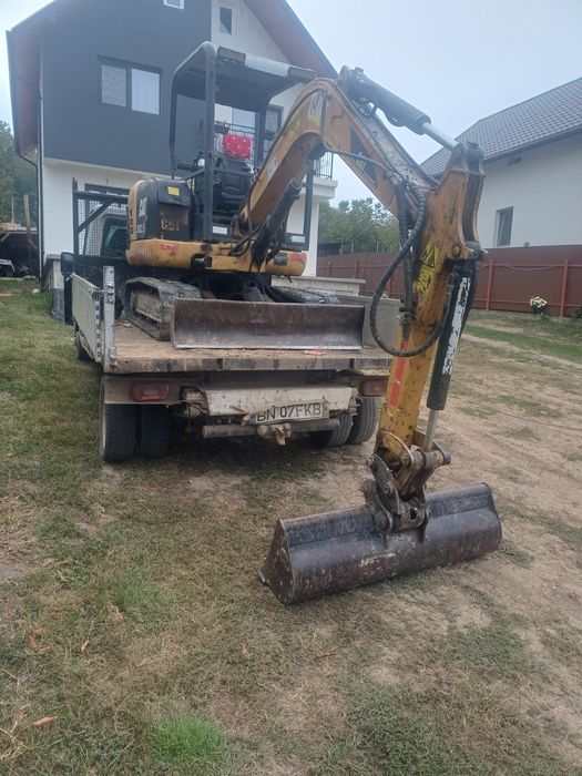 Mini Excavator 2.7 tone