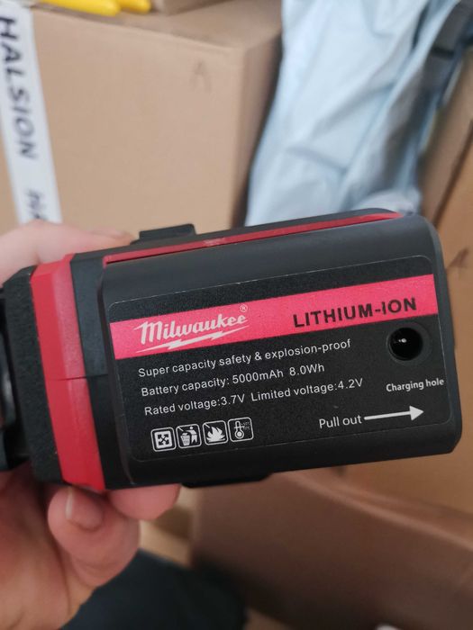 Nivela laser cu 16 linii, acumulator și telecomanda