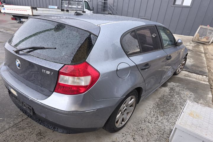 Bara spate BMW Seria 1 E87