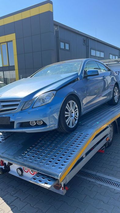Dezmembram Mercedes Benz E250CDI Coupe