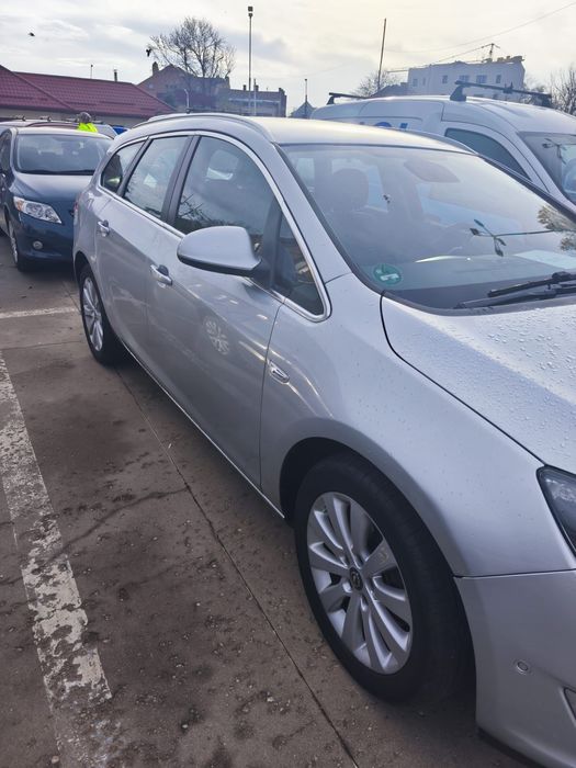 Opel Astra J an 2016 1.6d