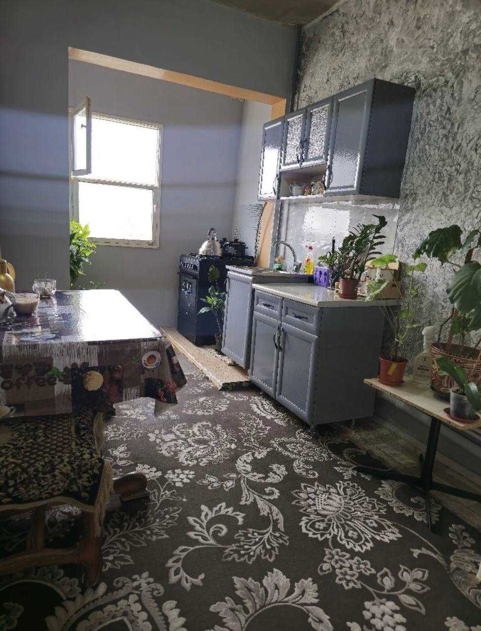 Срочно продаю 3/6/9 Шайхантохурском районе. (72 м2) (БШ)