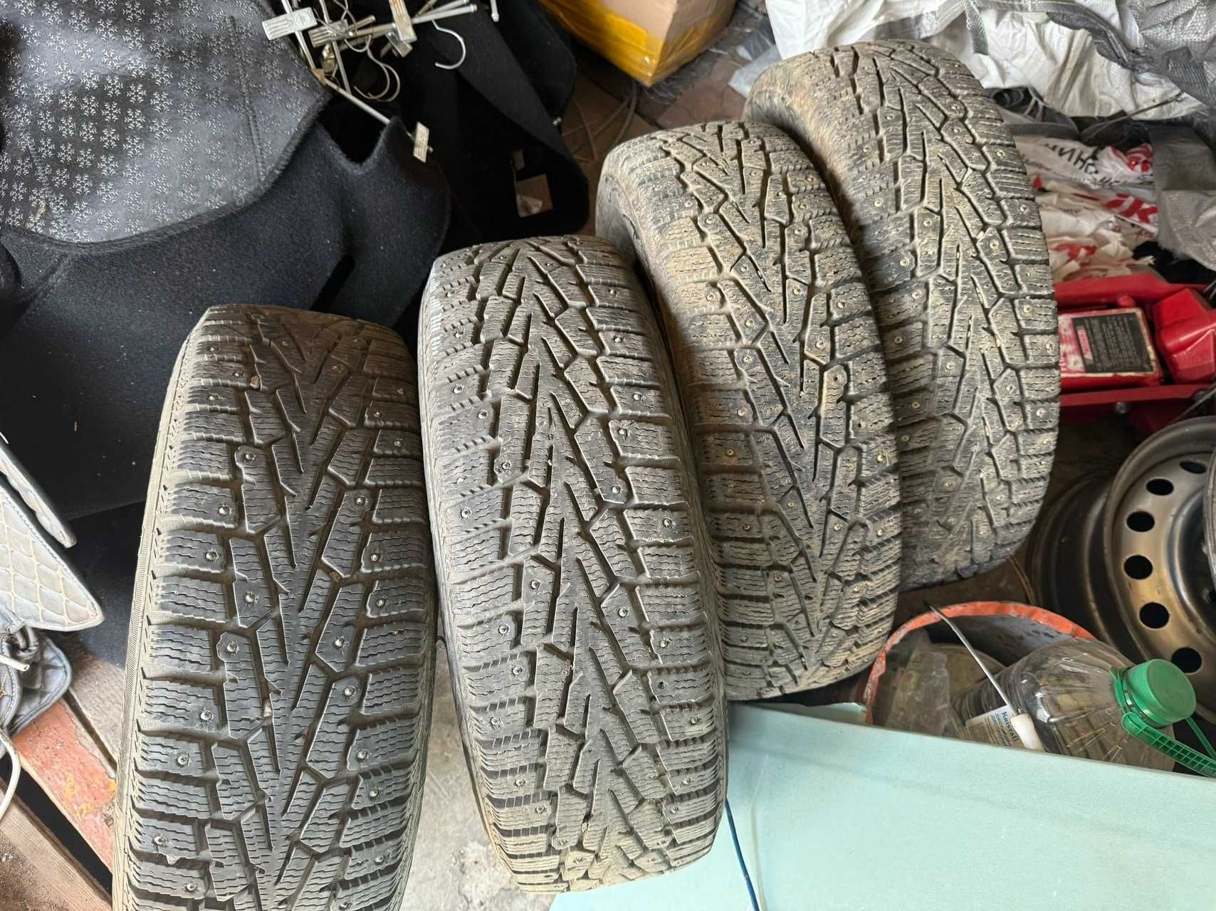 195/65R15 Зимние шины