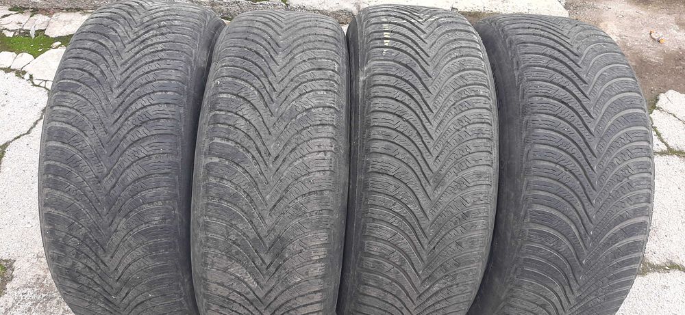 Гуми Michelin Alpin 4  215/60/16
