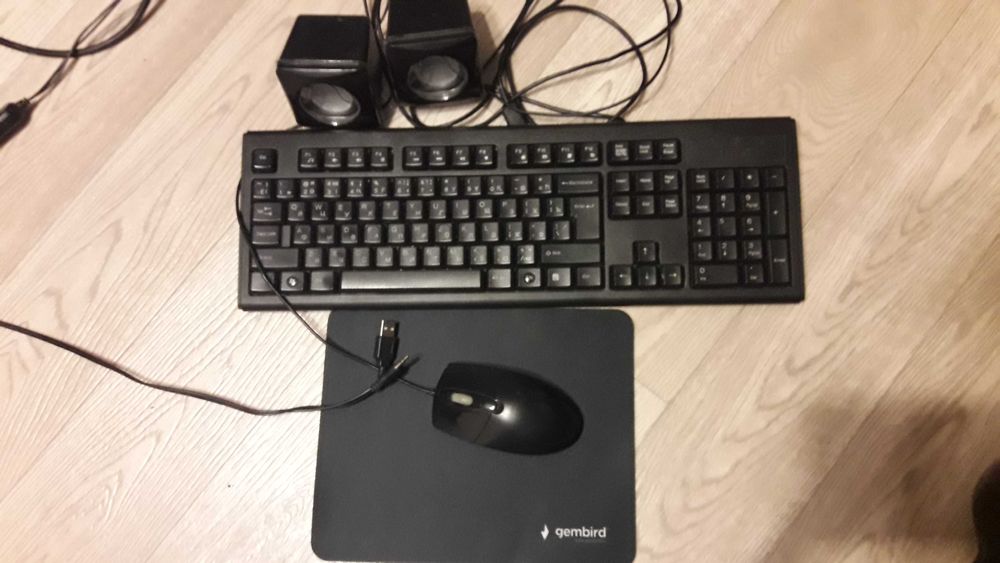 Комплект клавиатура+мышь+коврик+колонки
