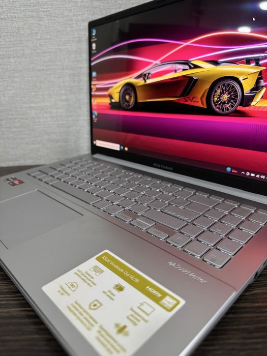 14-Го Поколения Asus VivoBook Ryzen-5 (Core i7) с 15.6 OLED Дисплеем!