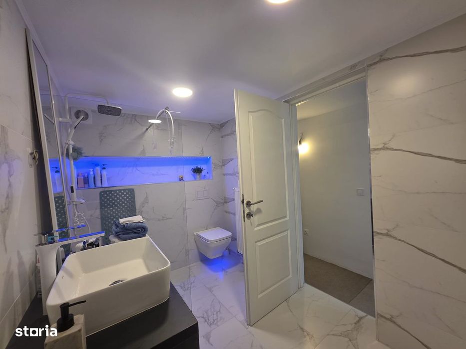 Casă renovată priveliște superbă către Cetatea Devei – Str. Călugăreni