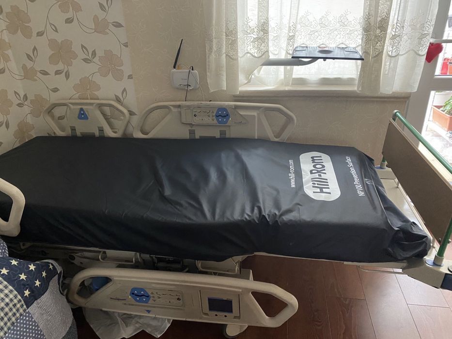 Специализиран болничен креват