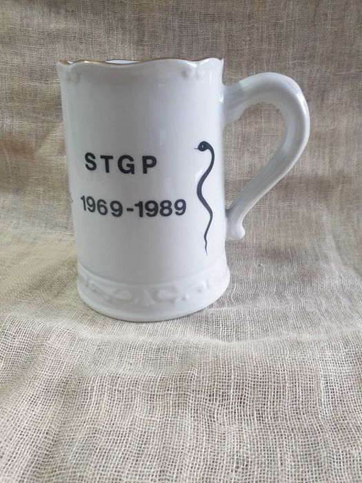 Плато steinmann tiefenfurt ,чинияVilleroy & Boch , халба,буркан