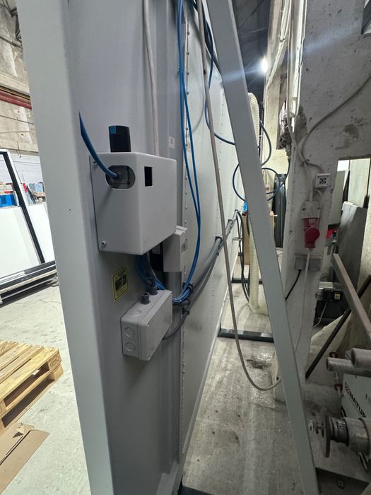 Debitor vertical bond mdf hpl fibrociment