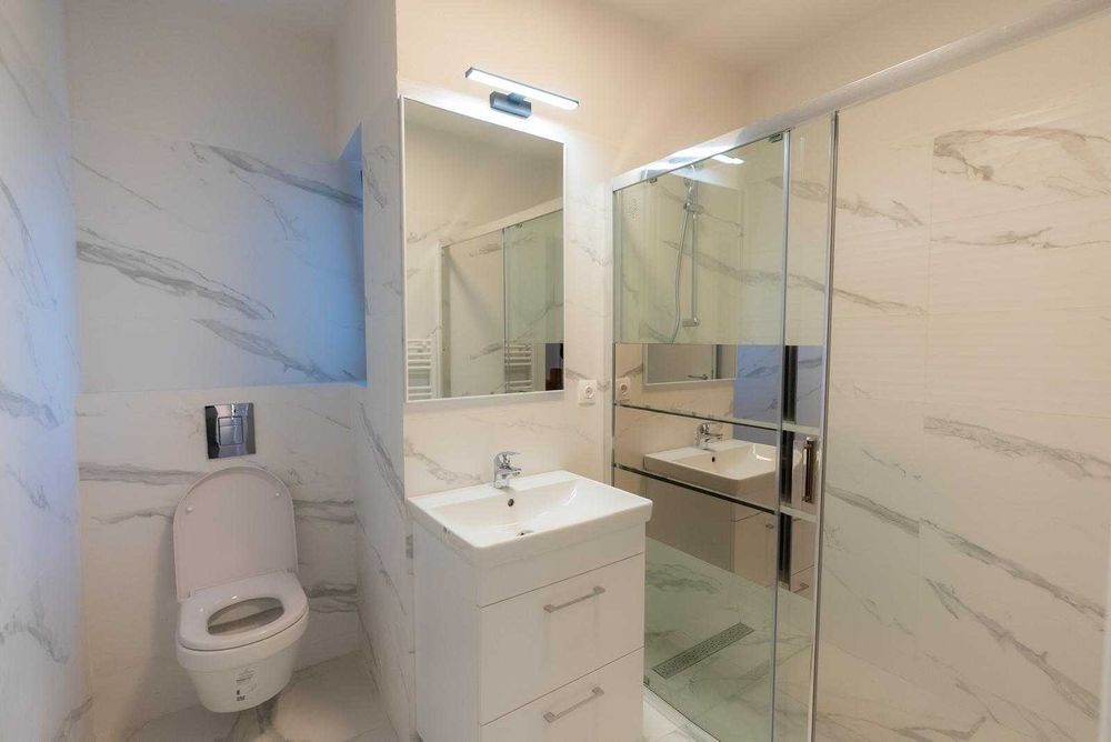 Inchiriere casa Micesti