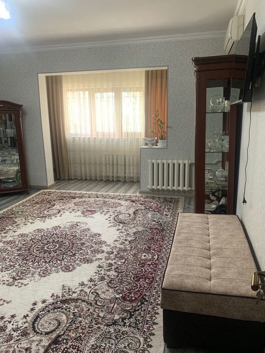 Продаю 3-комнатную квартиру в районе Первушка, Элбек  72 кв.м 3/2/9