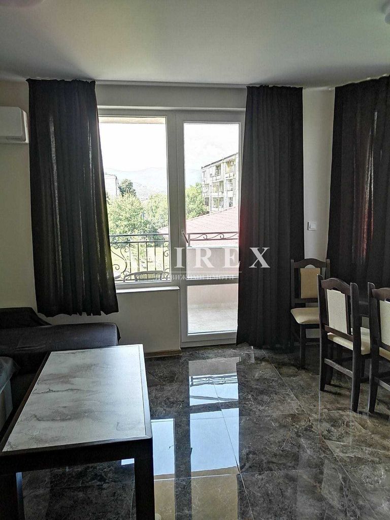 Дава се под наем Двустаен апартамент в Пловдив, Коматево - 60 кв.м за 306 € - Снимка #2