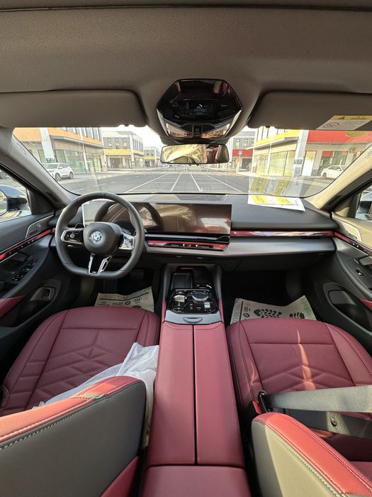 BMW i5 40L eDrive 2025 zapas hoda 717km