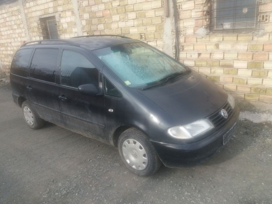 VW Sharan 1.9tdi 90к.с 98г За части