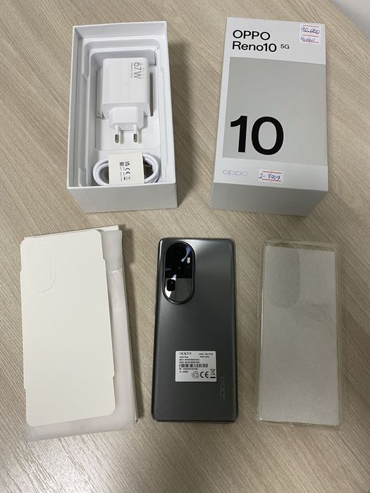 Oppo Reno 10 5G 12+12 ГБ / 256 ГБ — как новый, полный комплект