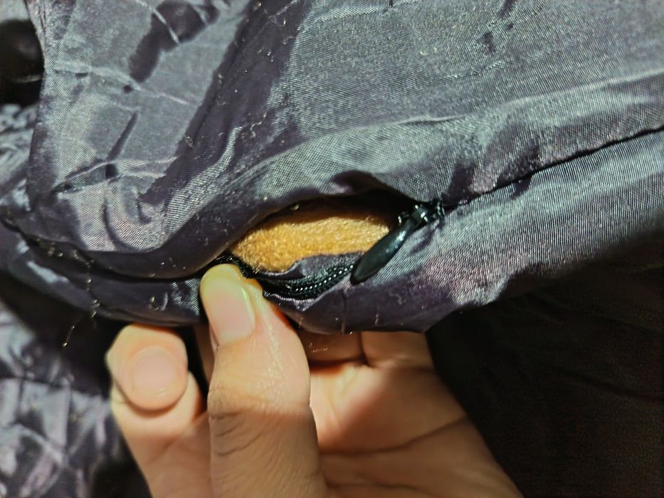 Kurtka sotiladi Tuya yungidan