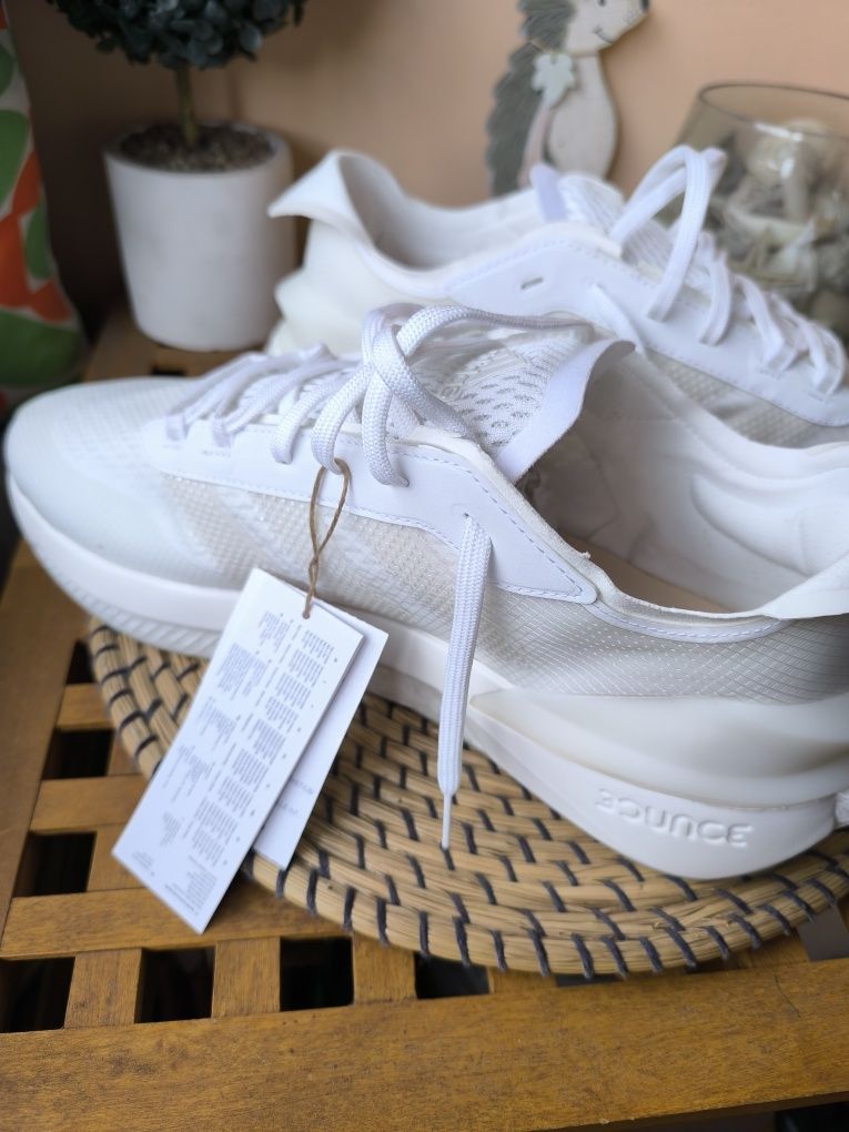 Adidas Avryn 47 1/3 Адидас