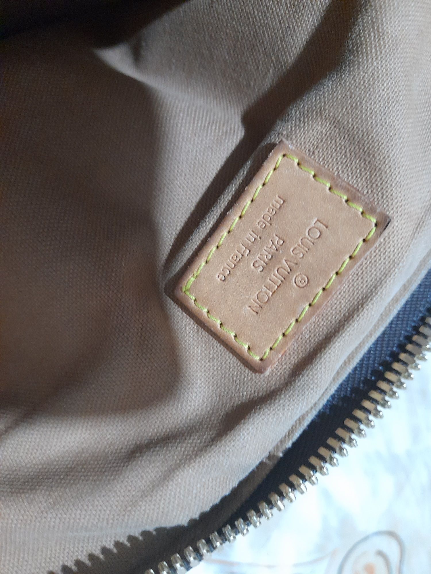 Louis vuitton Оригинална чанта