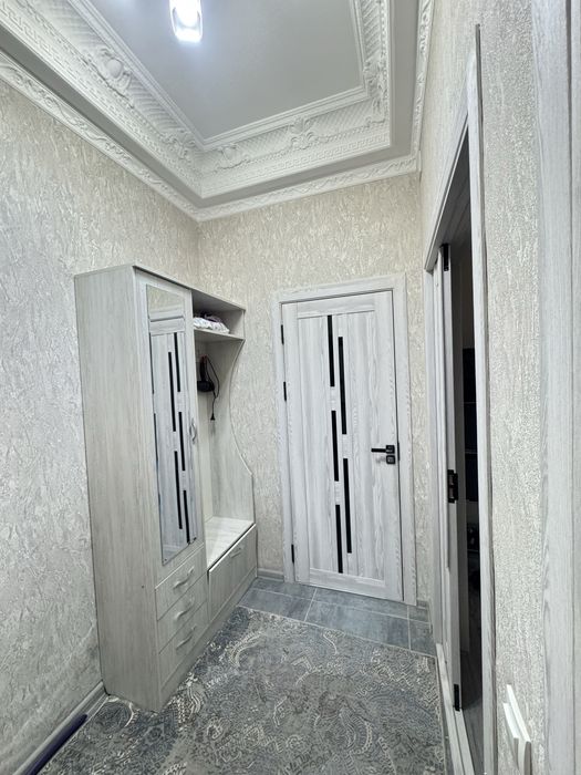 Эко Базар-Улица Темура Малика 1^2 Комнатная ПРОДАЕТСЯ