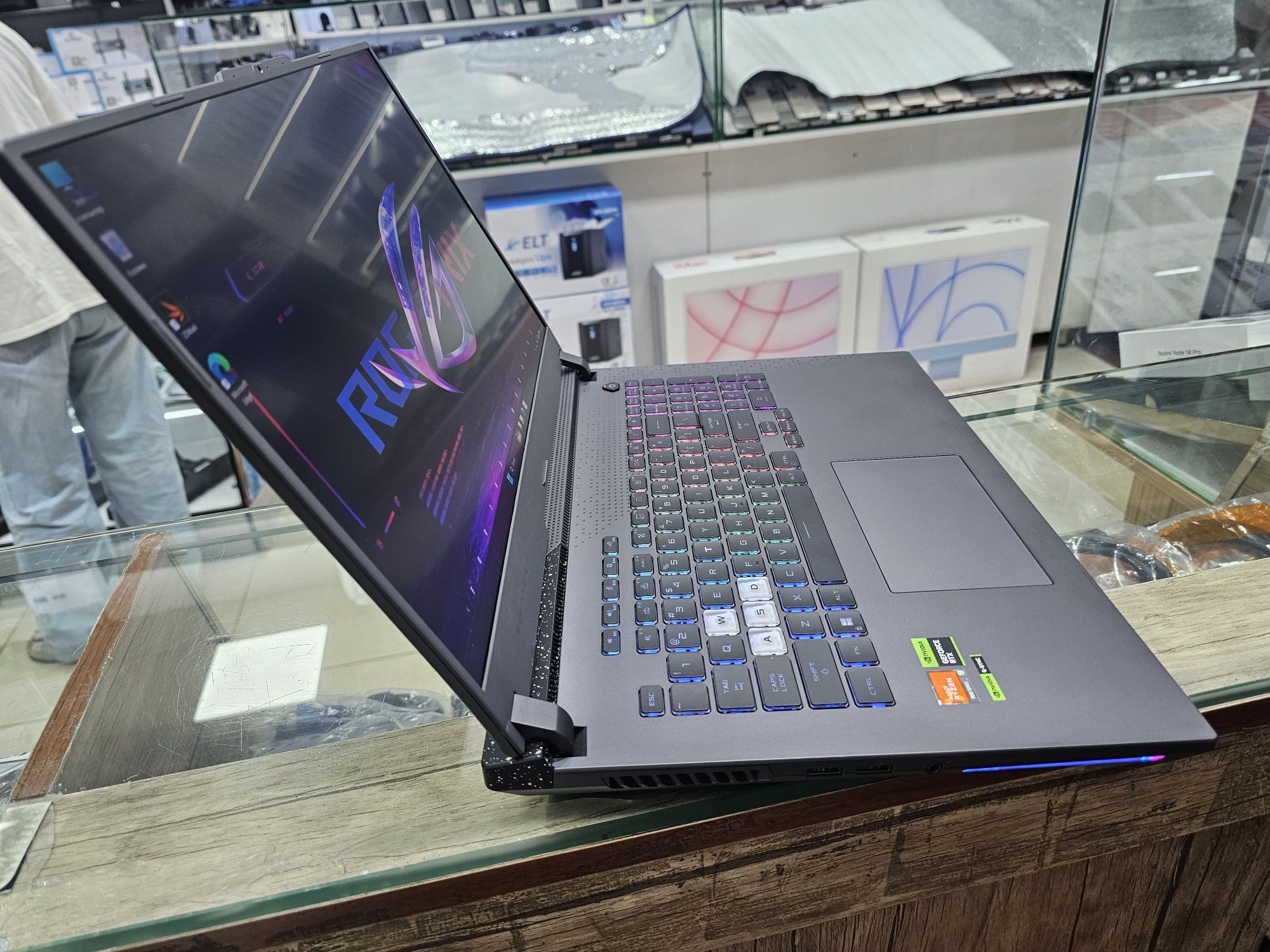 Мощный Asus ROG Ryzen 9