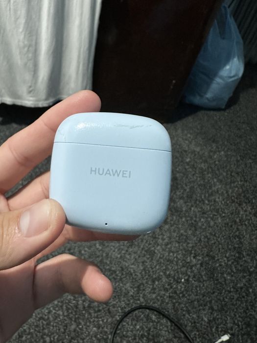 Casti Huawei FreeBuds