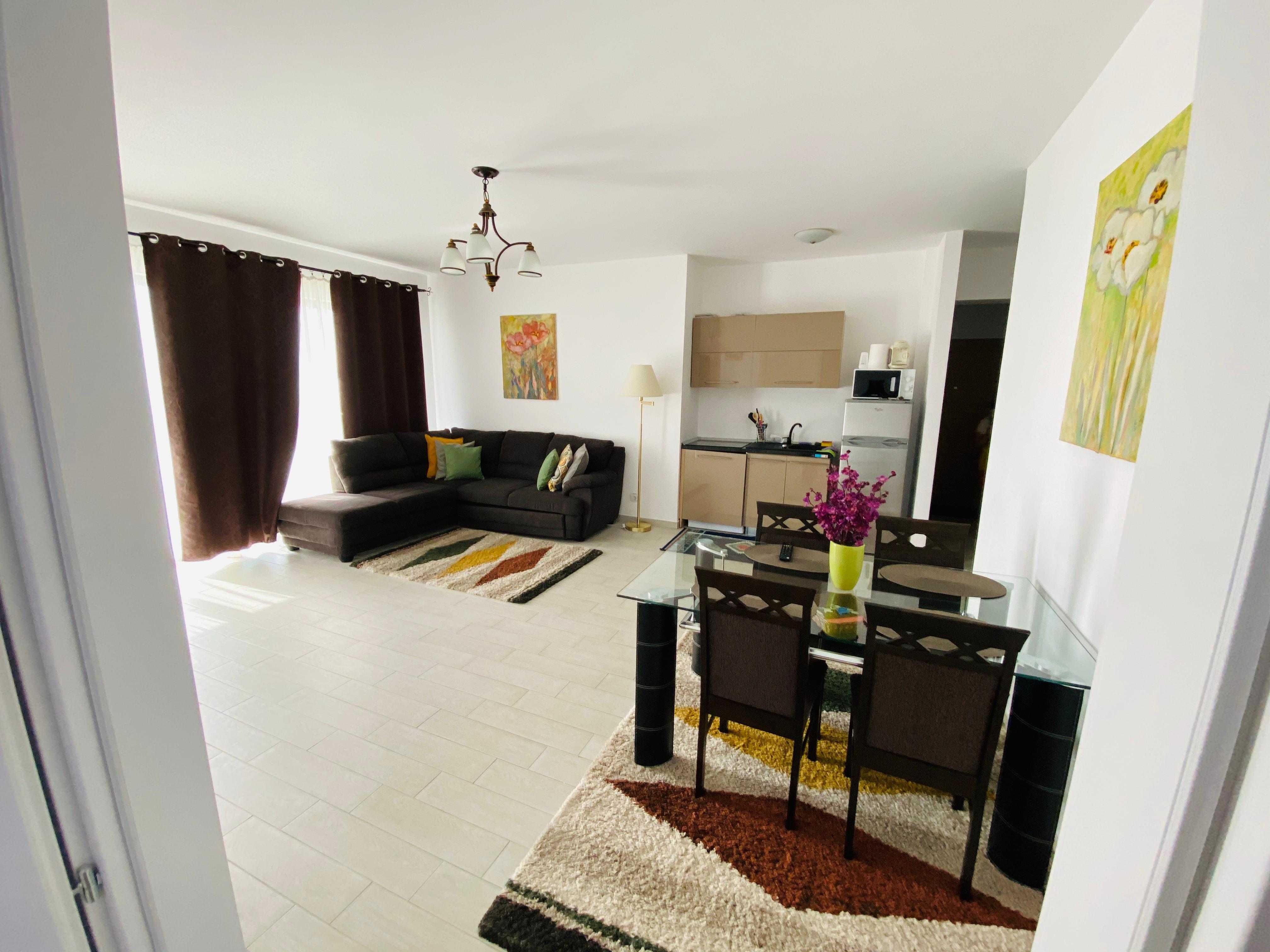 Apartament 3 camere regim hotelier/pe zi Mamaia Nord Loft langa plaja