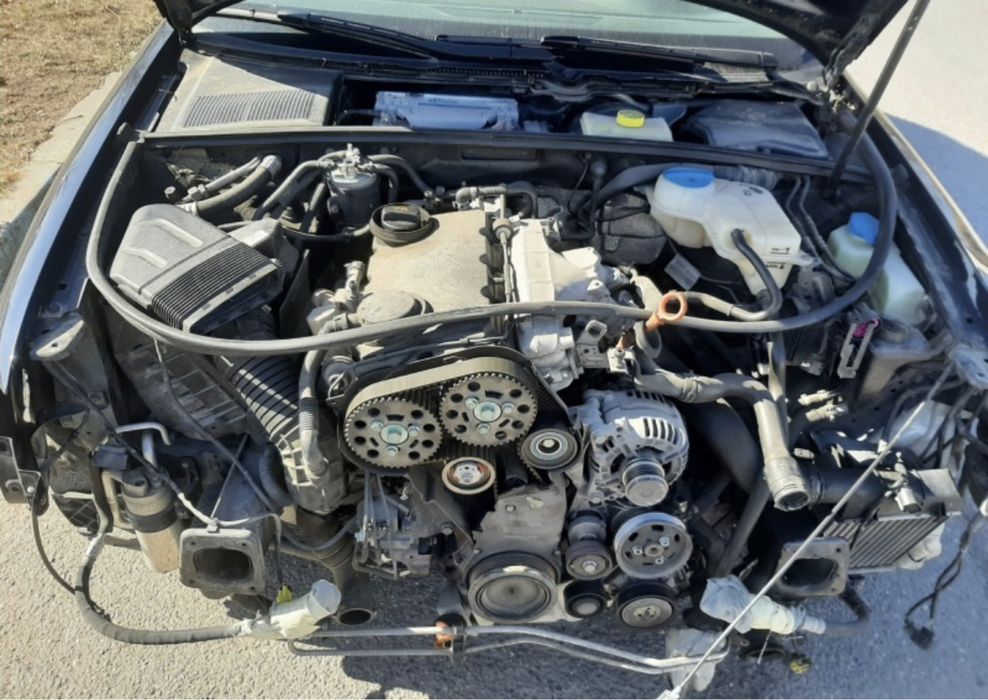 Audi a4 2.0Tdi на части