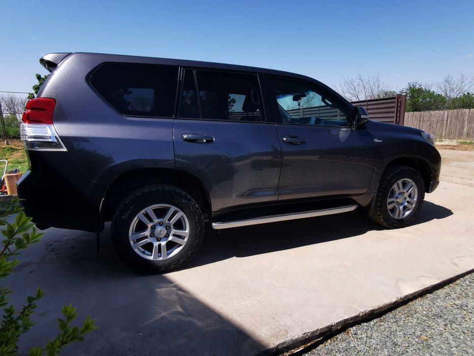 Vând Toyota Land Cruiser Anniversary