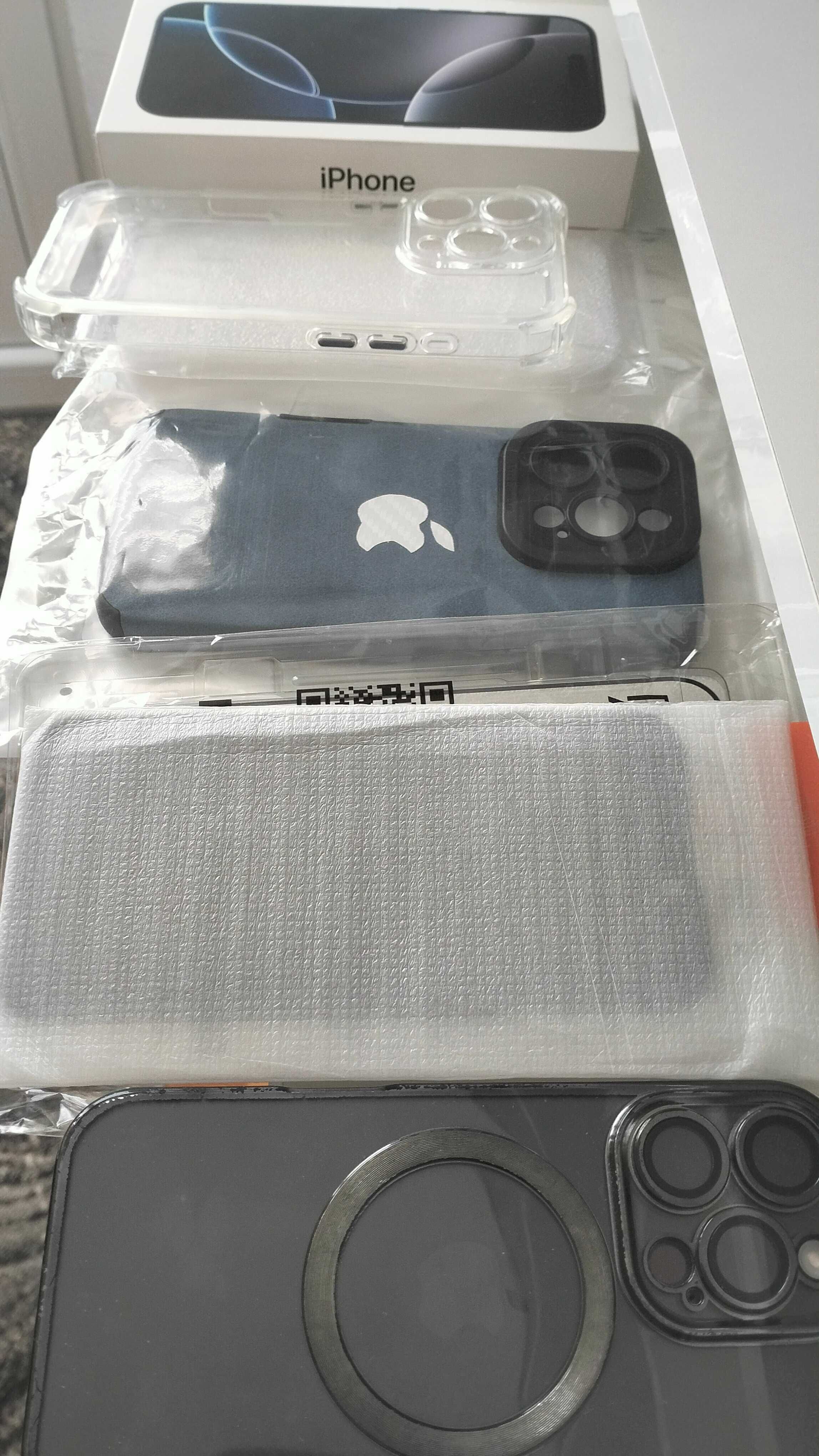 iPhone 16 pro black Titanium