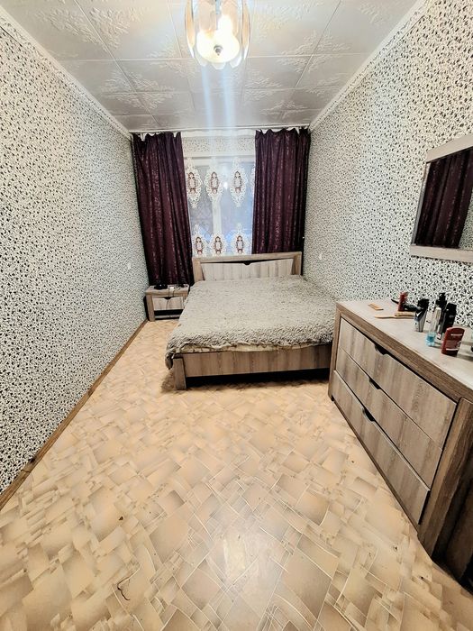 Продаётся 2 комн квартира ост.Зигзаг