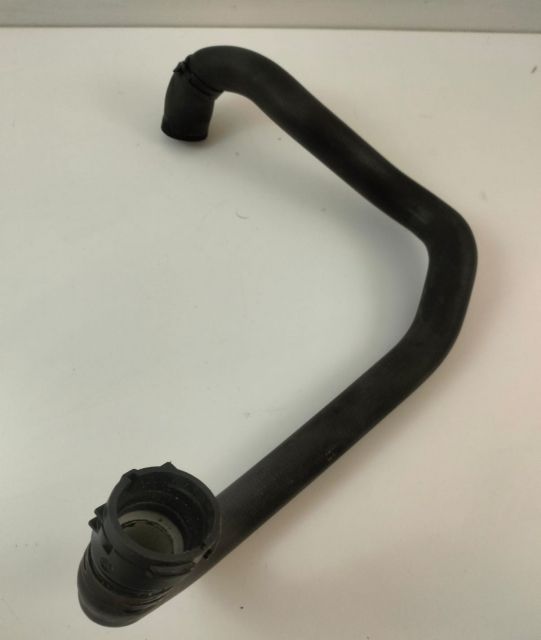 Furtun radiator apa 3B0122291C / 3B0 122291C / 3B0-122291C / 3B0.1222