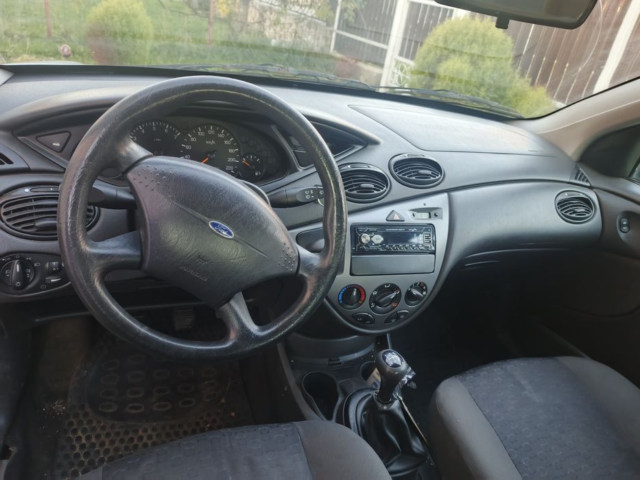 Ford focus 1.6 benzina 2001