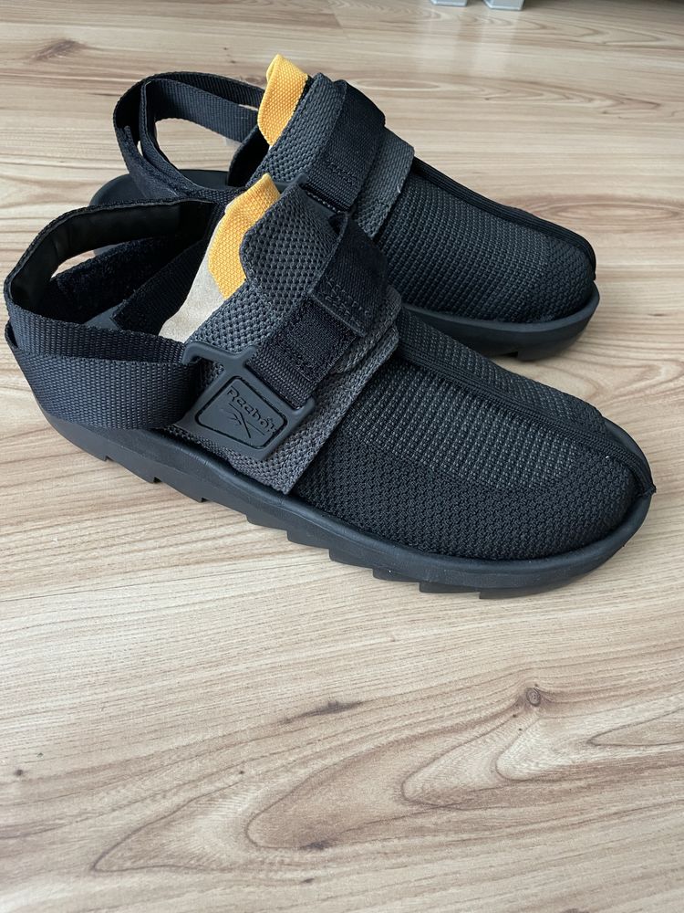 Reebok BEATNIK/Нови полу отворени мъжки сандали 44,5