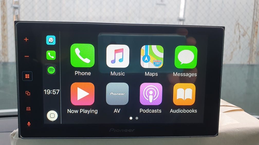 Мултимедия Pioneer SPH-DA130DAB CarPlay