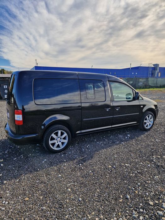 Volkswagen Caddy  7 locului
