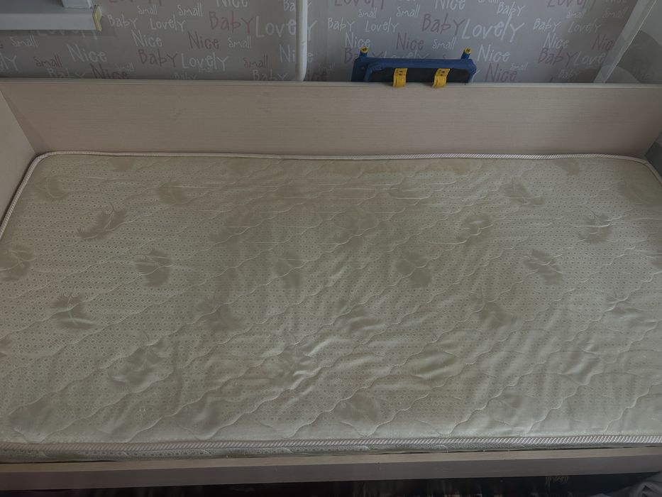 Продам кровать 80*170