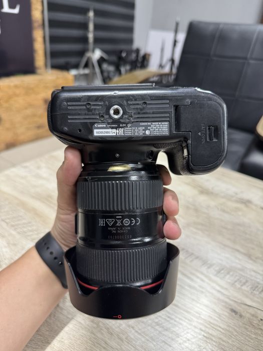 6D Mark2 24-105mm 2 pokoleniya Arzon beriladi