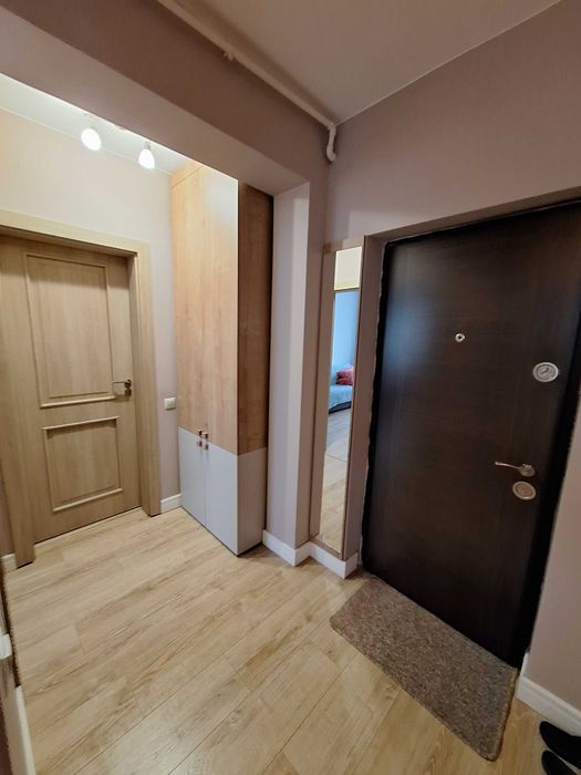 Apartament cu 3 camere+parcare,  Foresti zona Terra
